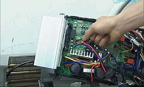 凤冈美的空调电话是多少